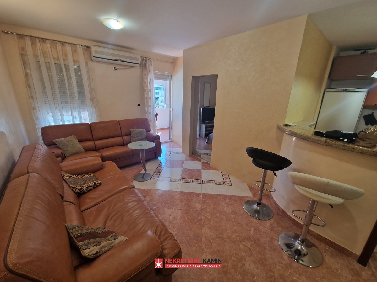 Budva merkezinde sezonluk veya tüm yıl boyunca kiralık daire